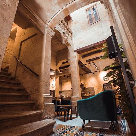 バレッタPalazzo Del Pazzoアパートメント エクステリア 写真